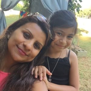 Meet your Posher, Esperanza